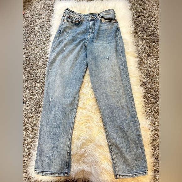 Light Wash Denim Jeans - Picture 1 of 3